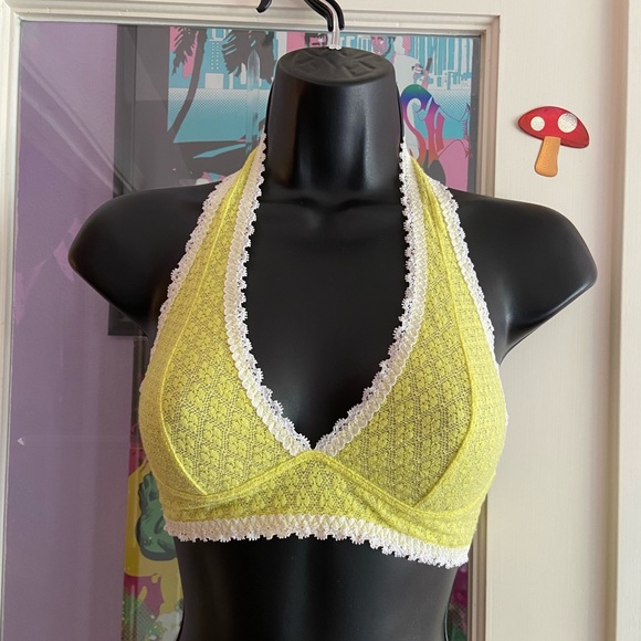 Free people halter bra - size small π - Picture 1 of 3